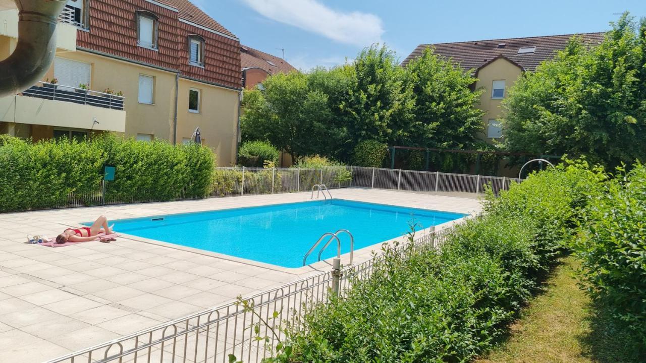 Beaune Appartement Avec Parking Et Wifi Gratuit Экстерьер фото